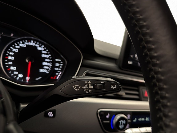 Audi A4 19 of 30