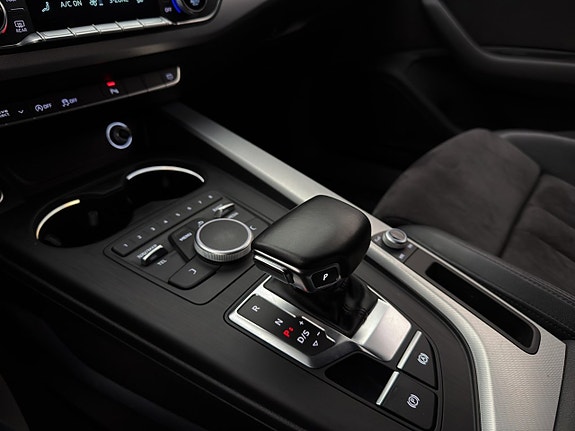 Audi A4 25 of 30