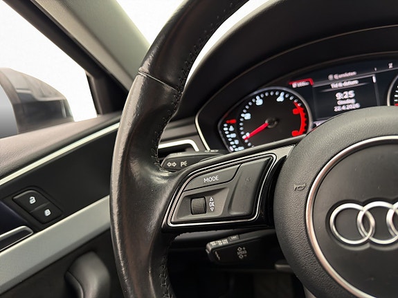 Audi A4 16 of 30
