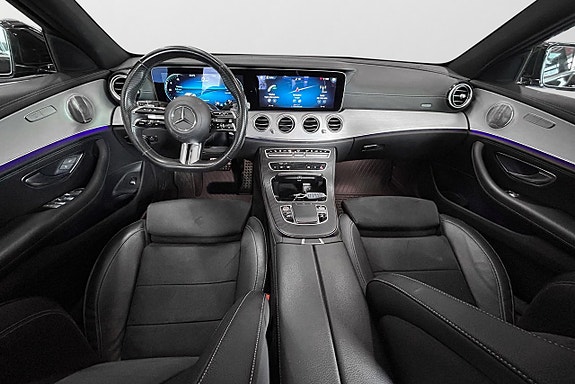 Mercedes-Benz E300 8 of 22