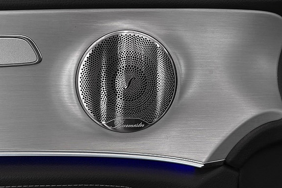 Mercedes-Benz E300 10 of 22