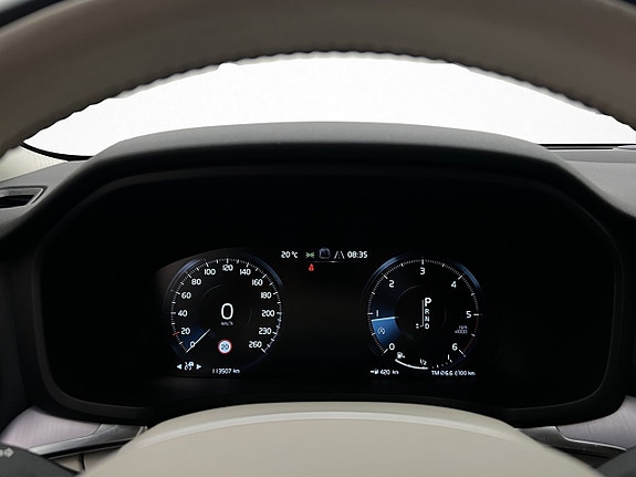 Volvo V60 19 of 30
