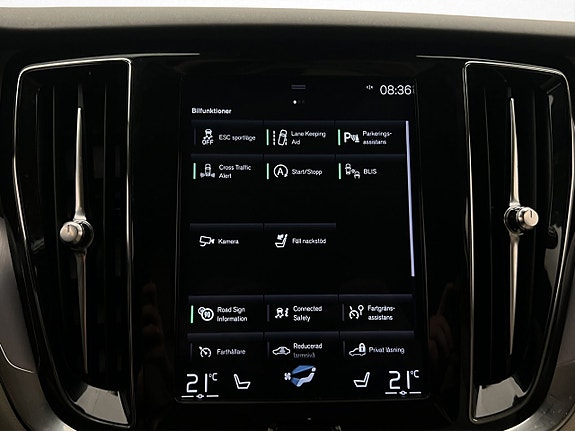Volvo V60 26 of 30