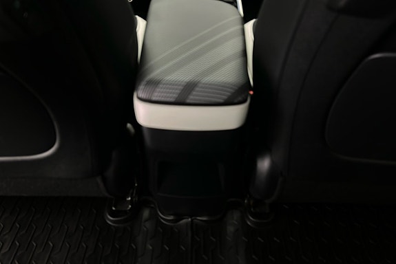 Kia EV6 24 of 30