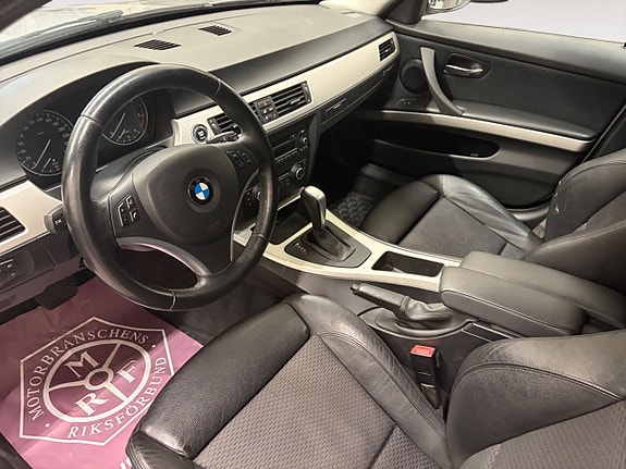 BMW 320d 10 of 17