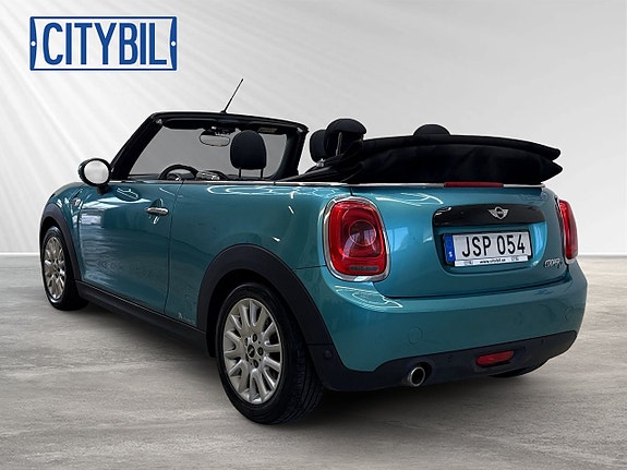 MINI Cooper 5 of 5