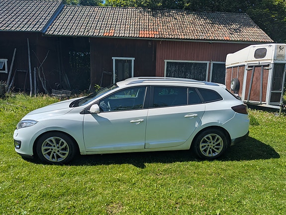 Renault Megane III 6 of 8