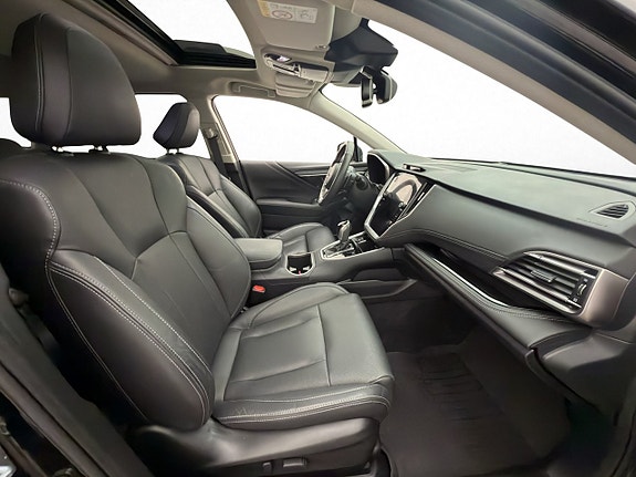 Subaru Outback 16 of 30