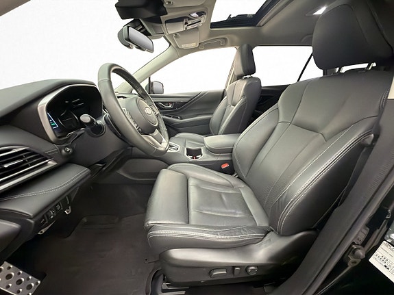 Subaru Outback 13 of 30