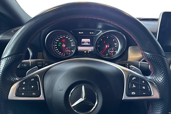 Mercedes-Benz CLA200 d 14 of 21