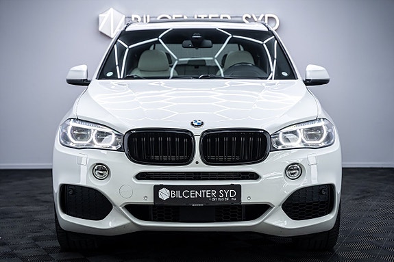 BMW X5 4 of 5