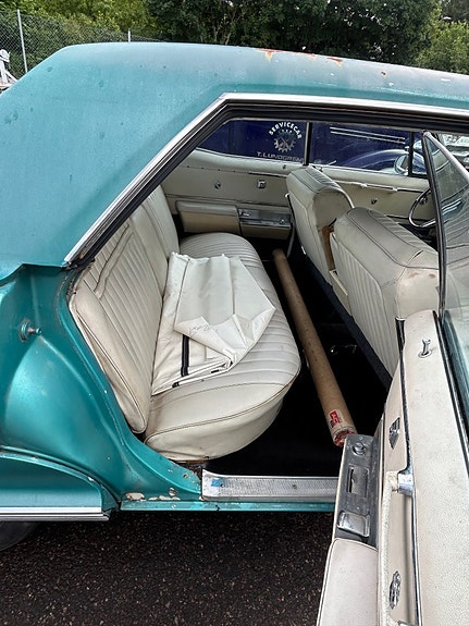 Buick Electra 225 5 of 5