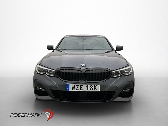 BMW 330i 2 of 30