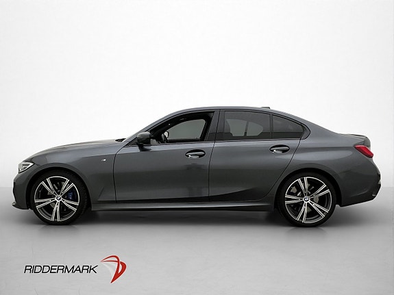 BMW 330i 5 of 30