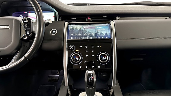 Land Rover Discovery Sport 12 of 12