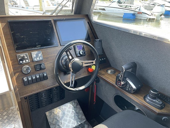 Tärnskär T32 2 X Mercury V8 För leverans hösten -26 5 of 8