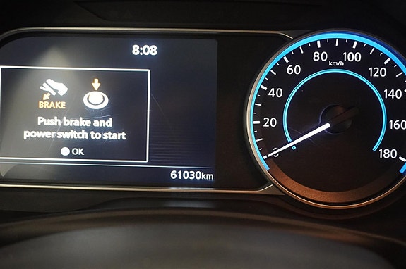 Nissan Leaf 8 of 15
