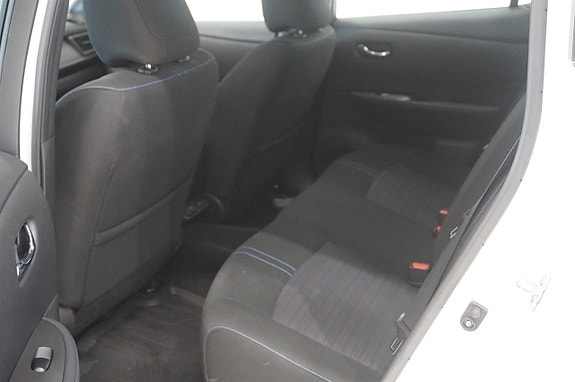 Nissan Leaf 7 of 15