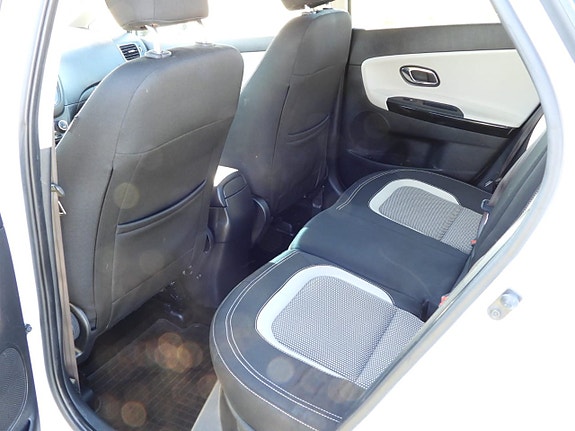 Kia Ceed 16 of 25