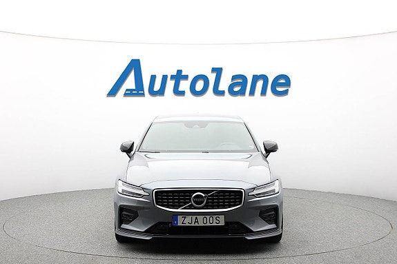 Volvo S60 3 of 5