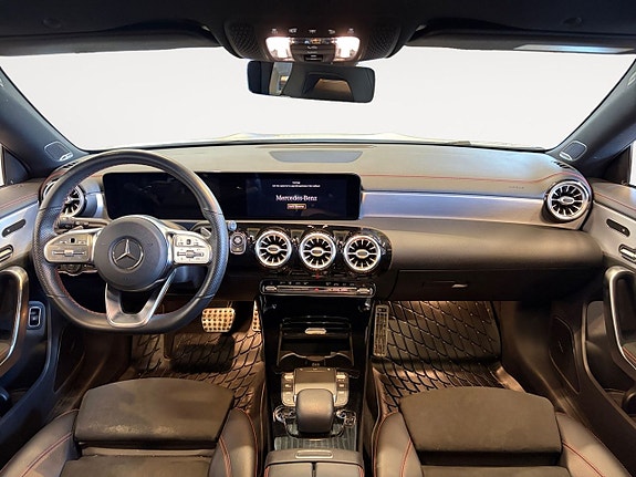 Mercedes-Benz CLA200 10 of 22