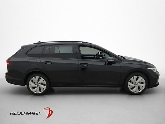 Volkswagen Golf VIII 9 of 30