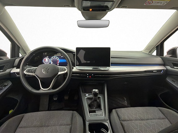 Volkswagen Golf VIII 12 of 30