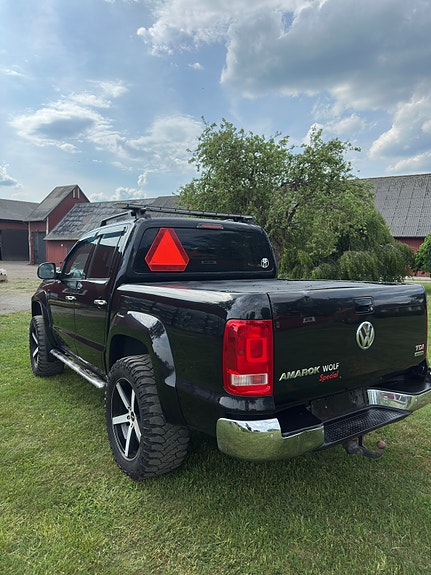 Volkswagen Amarok 3 of 10