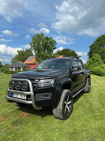 Volkswagen Amarok 4 of 10
