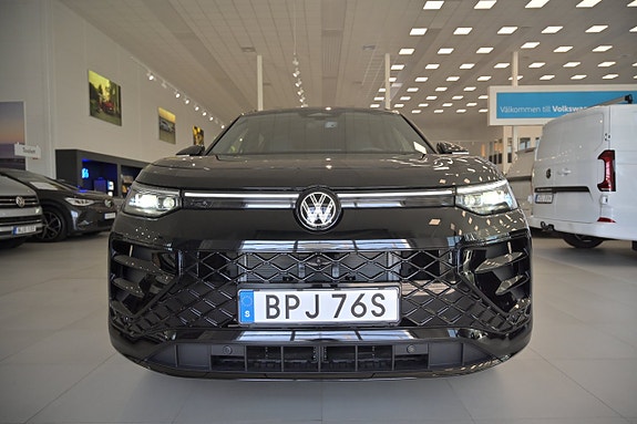Volkswagen Tayron 3 of 5