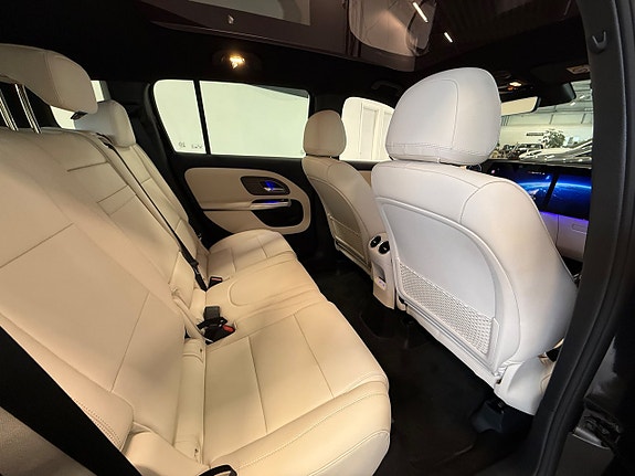 Mercedes-Benz GLB250+ 9 of 17
