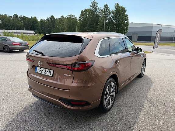 Mazda CX-80 4 of 5