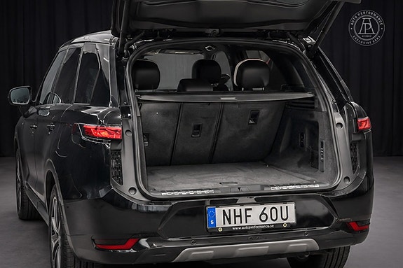 Land Rover Range Rover Sport 11 of 11