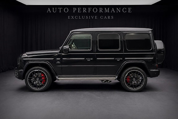 Mercedes-Benz G63 2 of 5