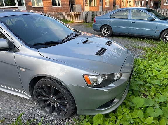 Mitsubishi Lancer 3 of 5