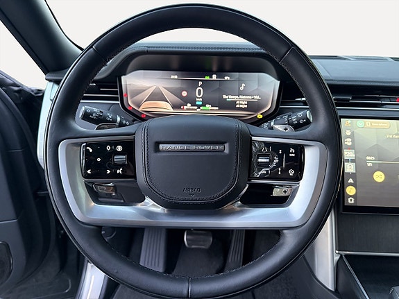 Land Rover Range Rover 7 of 24