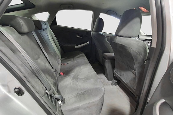 Toyota Prius 18 of 22