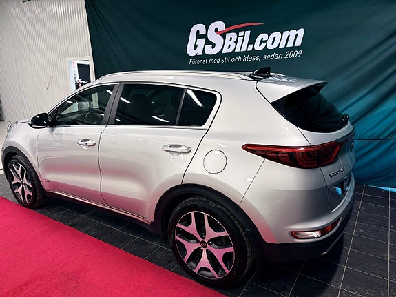 Kia Sportage 9 of 12