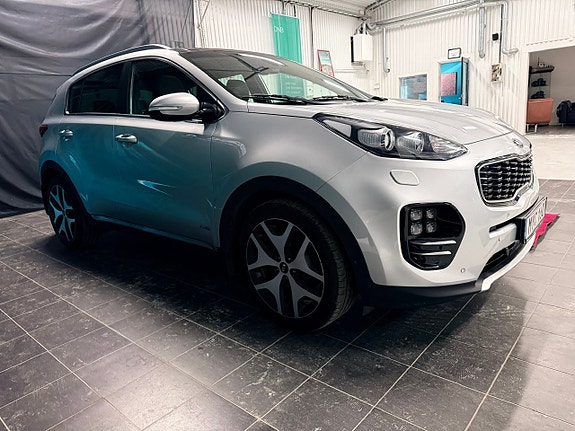 Kia Sportage 8 of 12