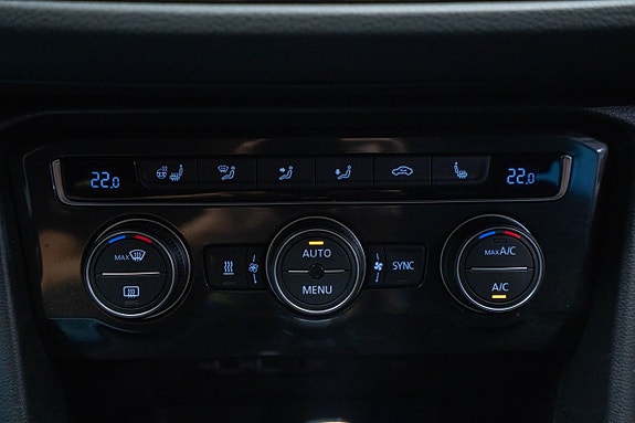 Volkswagen Tiguan 19 of 22