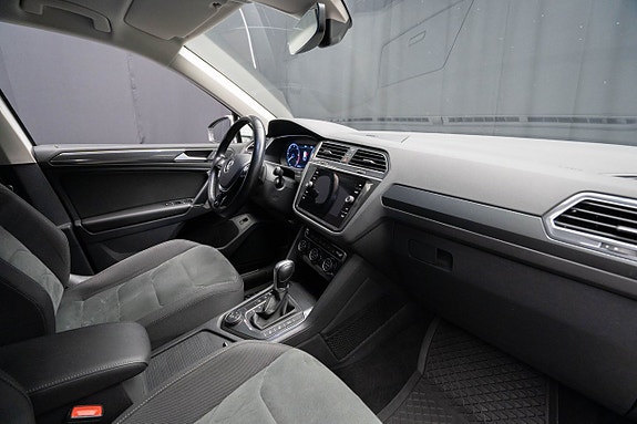Volkswagen Tiguan 16 of 22