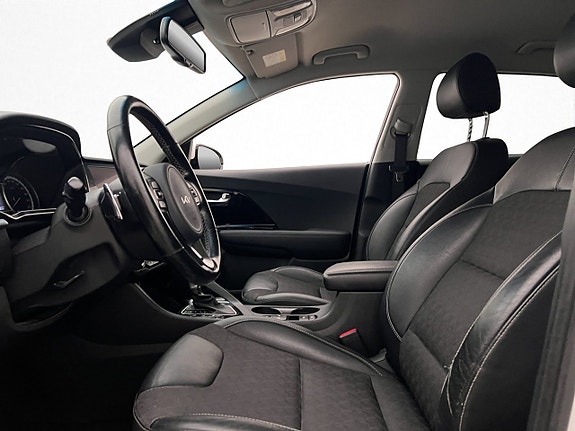 Kia Niro 10 of 30