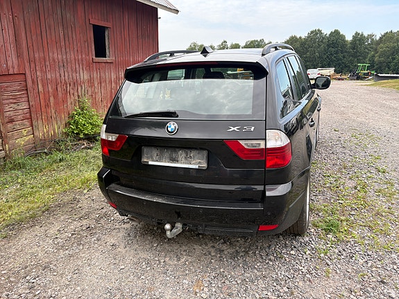 BMW X3 3 of 5