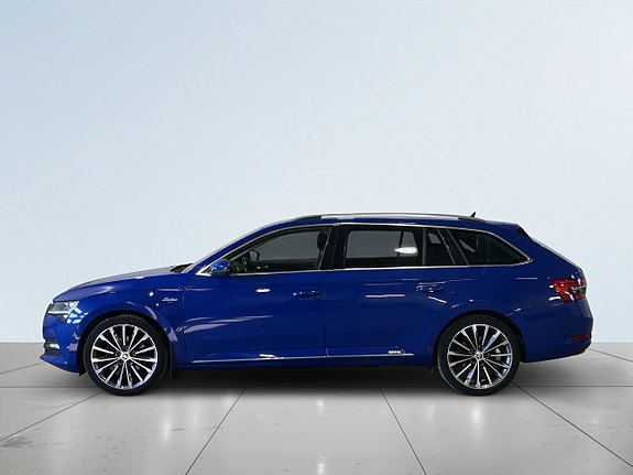 Skoda Superb 4 of 22