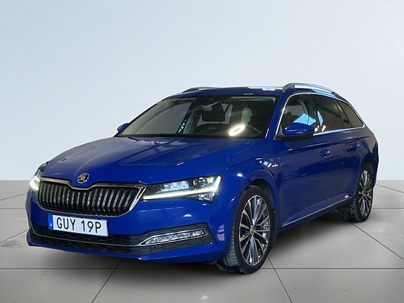 Skoda Superb 16 of 22