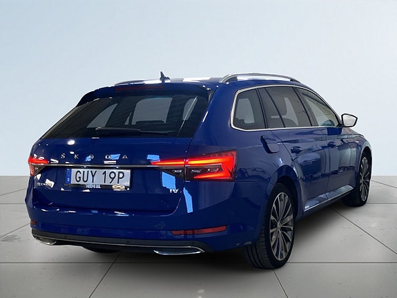 Skoda Superb 6 of 22