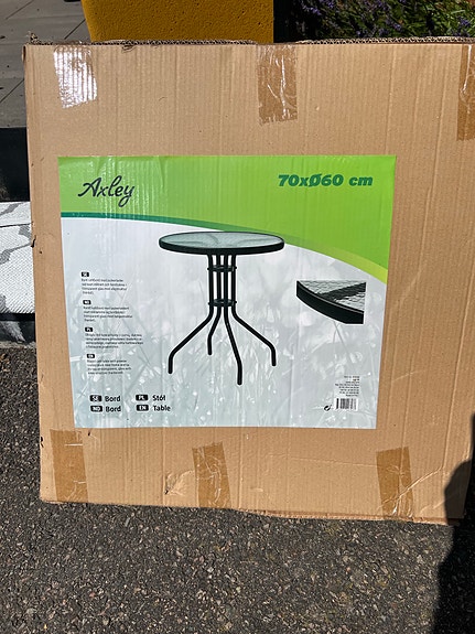 Product image 1 of 2