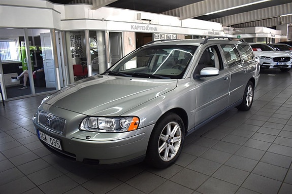 Volvo V70 10 of 10