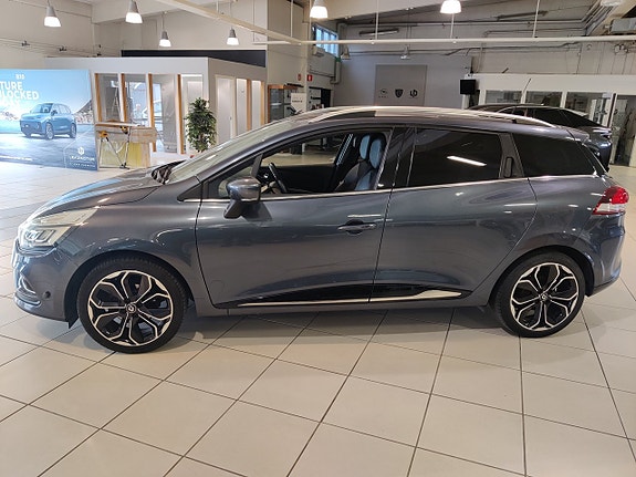 Renault Clio 2 of 5