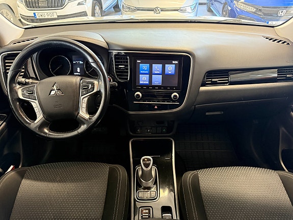 Mitsubishi Outlander 5 of 14